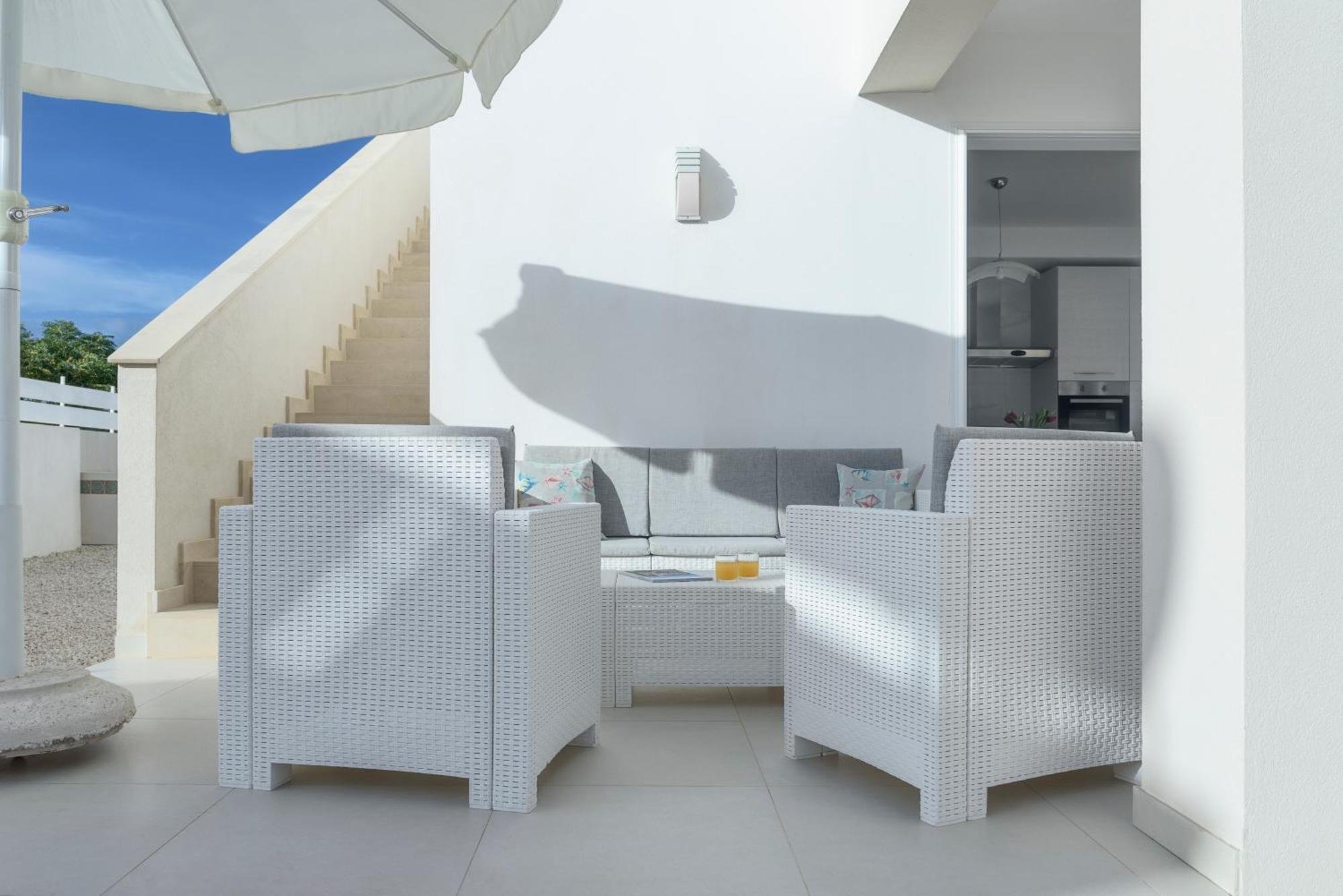 Dolcevitasuites - Modern 3 Bdr Villa In S. Lorenzo Reitani Exterior foto